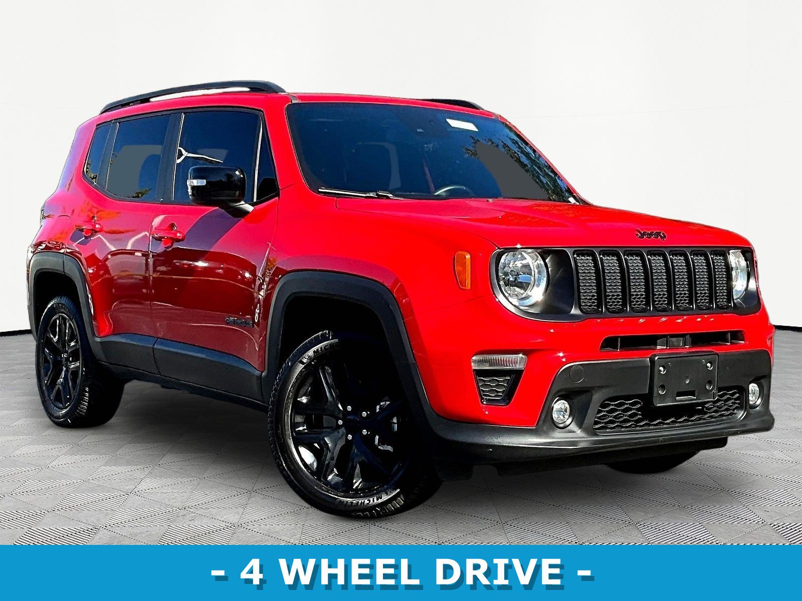 Used 2022 Jeep Renegade Altitude w/ Sun/Sound Group AWD/4WD image 3