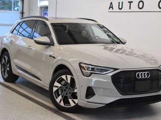 Used 2021 Audi e-tron Premium w/ Convenience Plus Package AWD/4WD video 1
