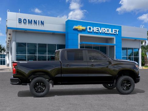 New 2026 Chevrolet Silverado 1500 Custom Trail Boss w/ Midnight Edition image 6