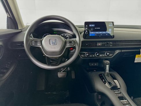 New 2026 Honda HR-V LX image 25