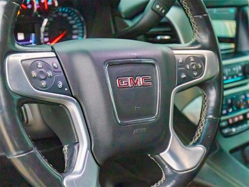 Used 2019 GMC Yukon SLT w/ HD Trailering Package image 29