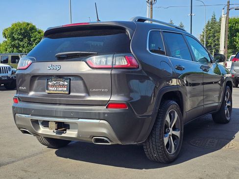 Used 2019 Jeep Cherokee Limited w/ Technology Group AWD/4WD image 5