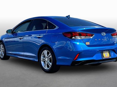 Used 2018 Hyundai Sonata Limited w/ Limited Ultimate Package 03 FWD image 11