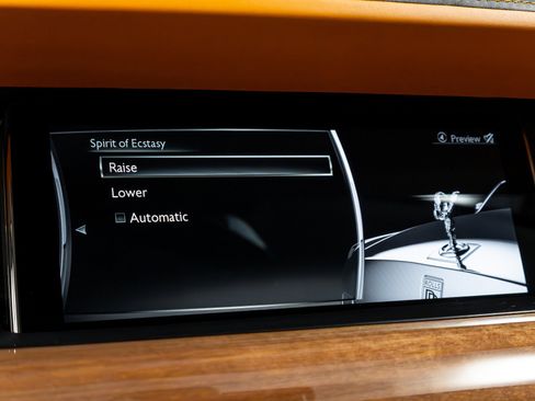 Used 2019 Rolls-Royce Phantom Sedan image 93