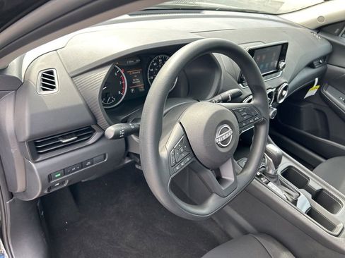 New 2025 Nissan Sentra S image 15