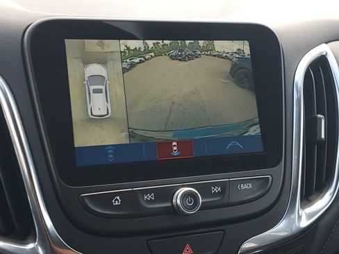 Certified 2018 Chevrolet Equinox Premier FWD image 24