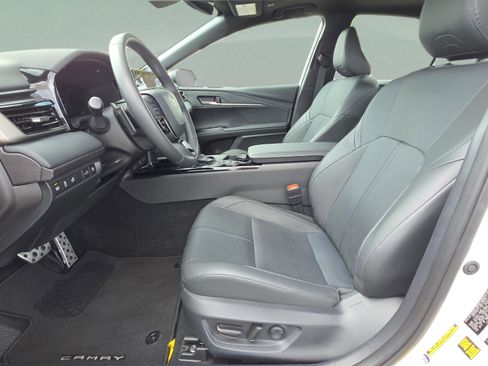 Certified 2025 Toyota Camry XSE w/ Premium Package AWD/4WD image 9