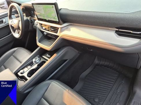 Certified 2025 Ford Explorer Active w/ Active Comfort Package RWD image 37