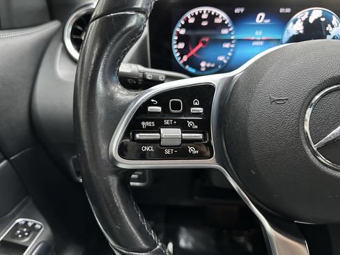 Used 2021 Mercedes-Benz GLA 250 4MATIC image 21