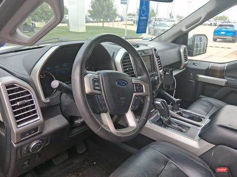 Used 2015 Ford F150 Lariat RWD image 6