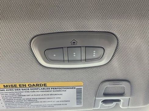 Used 2023 Jeep Grand Cherokee L Limited AWD/4WD image 30