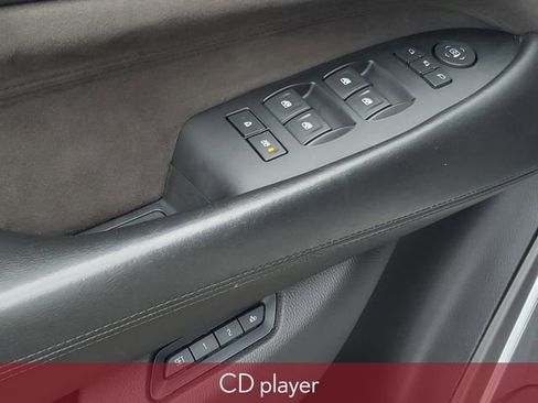 Used 2017 Cadillac Escalade Platinum image 13