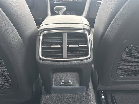 New 2026 Genesis G70 2.5T image 11