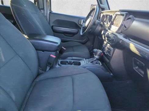 Used 2018 Jeep Wrangler Unlimited Sport S image 22