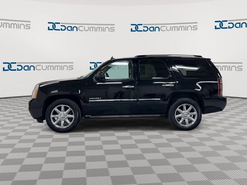 Used 2011 GMC Yukon Denali image 5