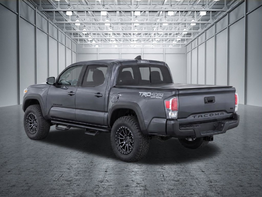 Used 2022 Toyota Tacoma TRD Off-Road w/ Technology Package AWD/4WD image 3