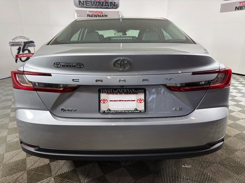 Used 2026 Toyota Camry LE FWD image 4