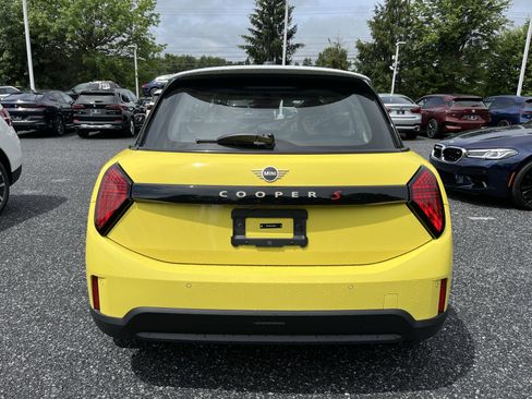 Used 2025 MINI Cooper S image 8