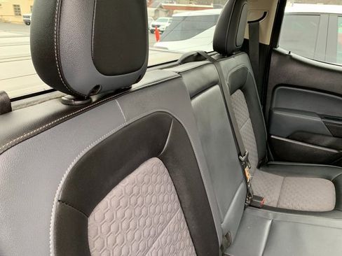 Used 2015 Chevrolet Colorado Z71 image 19