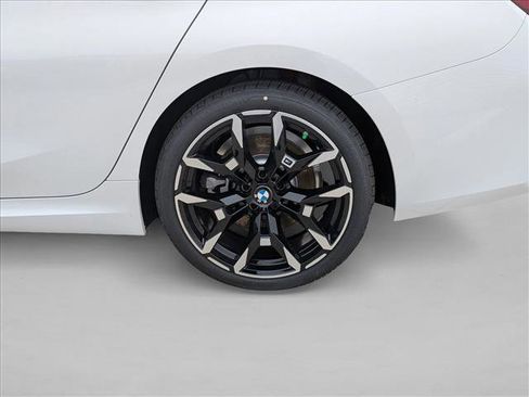 Used 2026 BMW 330i xDrive Sedan w/ M Sport Package image 10