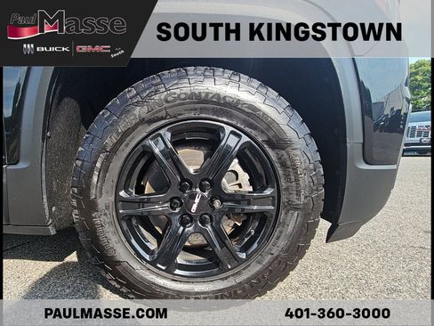 Used 2023 GMC Acadia AT4 w/ Technology Package AWD/4WD image 8