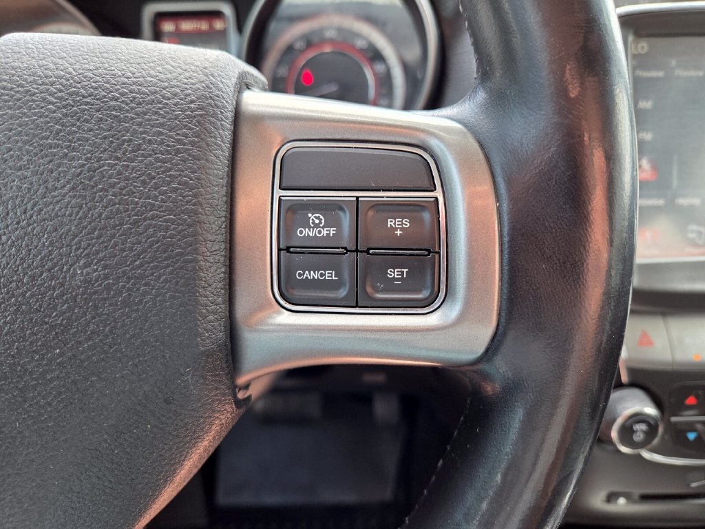 Used 2020 Dodge Journey Crossroad FWD image 32