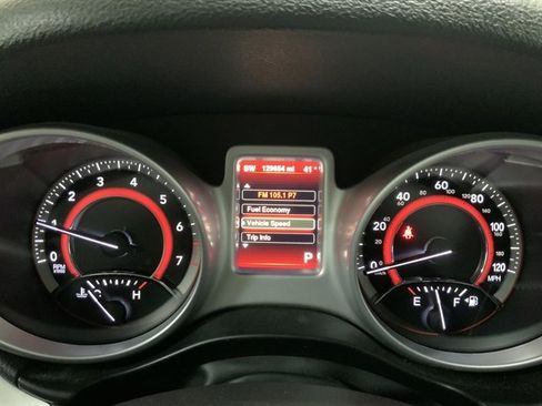 Used 2016 Dodge Journey R/T image 25