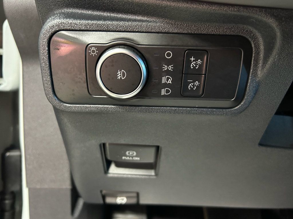 Used 2022 Ford Bronco Black Diamond AWD/4WD image 13