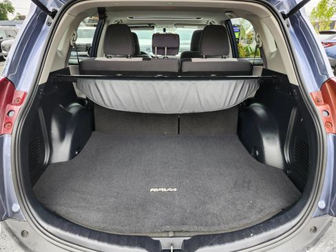 Used 2014 Toyota RAV4 XLE AWD/4WD image 31