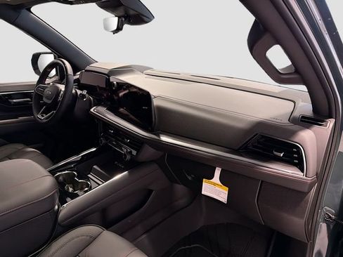 New 2026 Chevrolet Suburban RST w/ Advanced Technology Package image 29