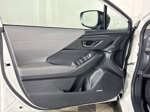 Certified 2025 Subaru Crosstrek 2.5i Limited w/ Popular Package #3A image 11