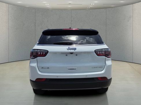 Used 2024 Jeep Compass Limited AWD/4WD image 6