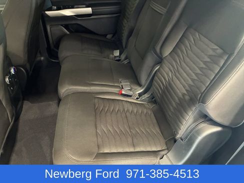Used 2021 Ford Explorer XLT RWD image 24