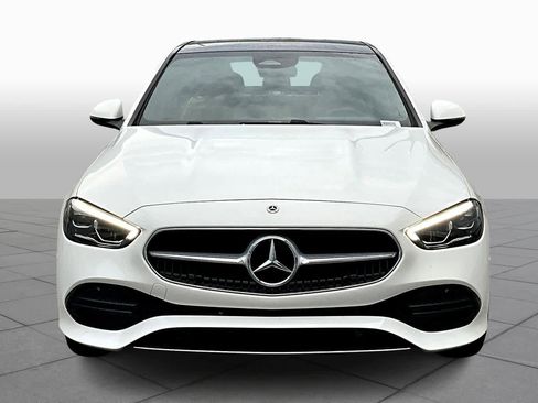 Used 2025 Mercedes-Benz C 300 4MATIC Sedan image 3