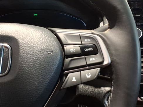 Used 2022 Honda Accord Sport image 15