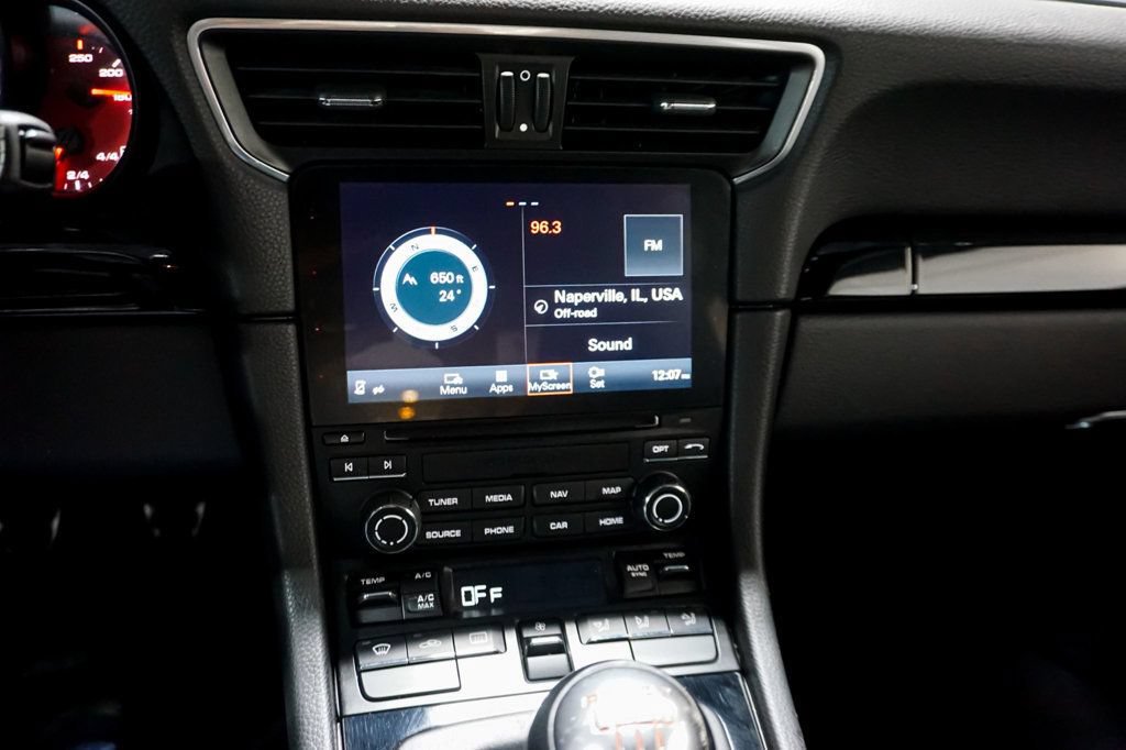 Used 2018 Porsche 911 Carrera image 23