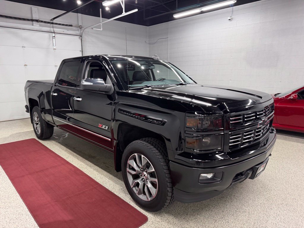 Used 2015 Chevrolet Silverado 1500 LT w/ Custom Sport Edition AWD/4WD image 8