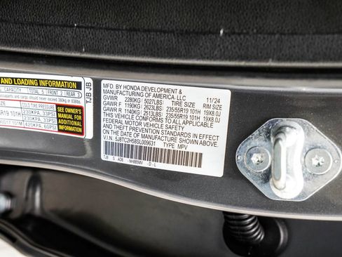 Used 2025 Acura RDX SH-AWD w/ Technology Package image 46