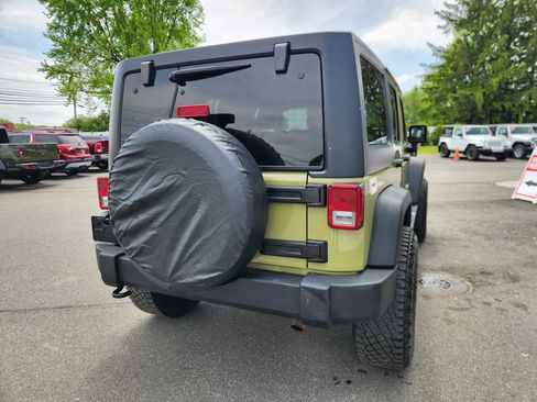 Used 2013 Jeep Wrangler Unlimited Sport AWD/4WD image 16