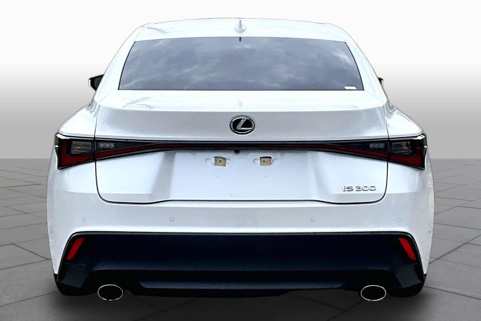 Used 2023 Lexus IS 300 w/ Comfort Package RWD image 5