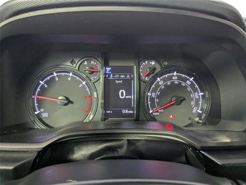 Certified 2022 Toyota 4Runner SR5 image 16