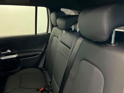 New 2026 Mercedes-Benz GLB 250 4MATIC image 20