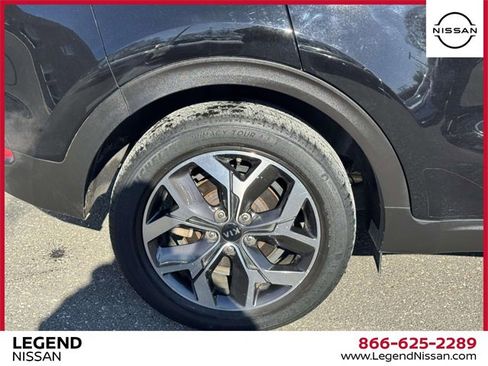 Used 2021 Kia Sportage EX w/ EX Technology Package image 8