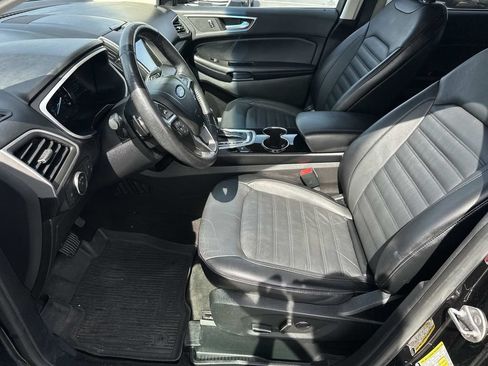 Used 2018 Ford Edge SEL w/ Equipment Group 201A AWD/4WD image 19
