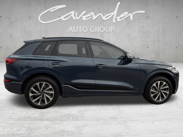 Used 2025 Audi Q6 e-tron Premium Plus AWD/4WD image 17