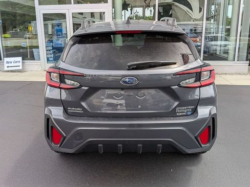 Used 2024 Subaru Crosstrek 2.0i Premium AWD/4WD image 4