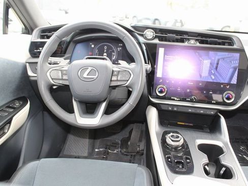Used 2023 Lexus RZ 450e Premium image 14