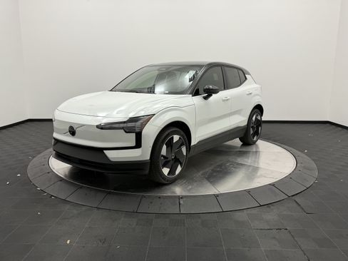 New 2026 Volvo EX30 Ultra w/ Protection Package Premier AWD/4WD image 3
