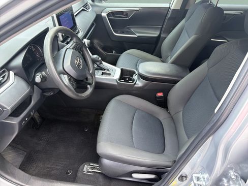 Used 2023 Toyota RAV4 LE FWD image 70