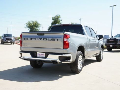 Used 2024 Chevrolet Silverado 1500 LT AWD/4WD image 9